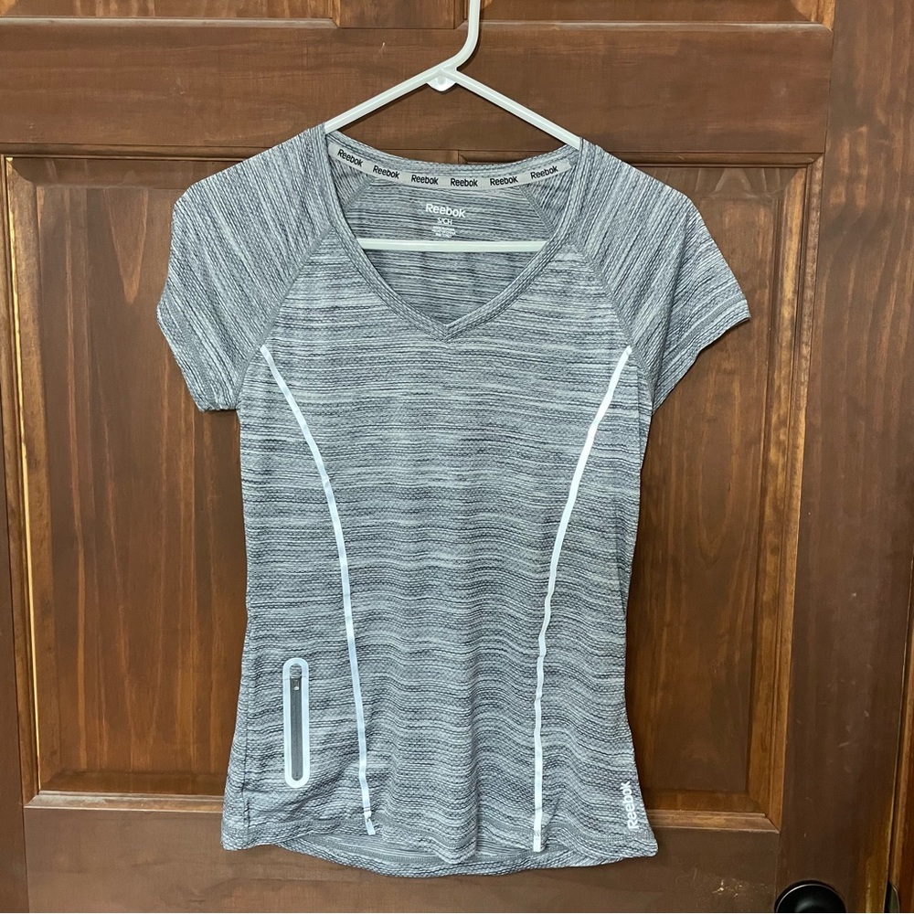 Reebok Gray Reflective Running T-Shirt Small